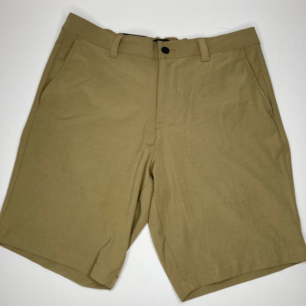 Banana Republic Men’s short NWT Size-34 elm wood
